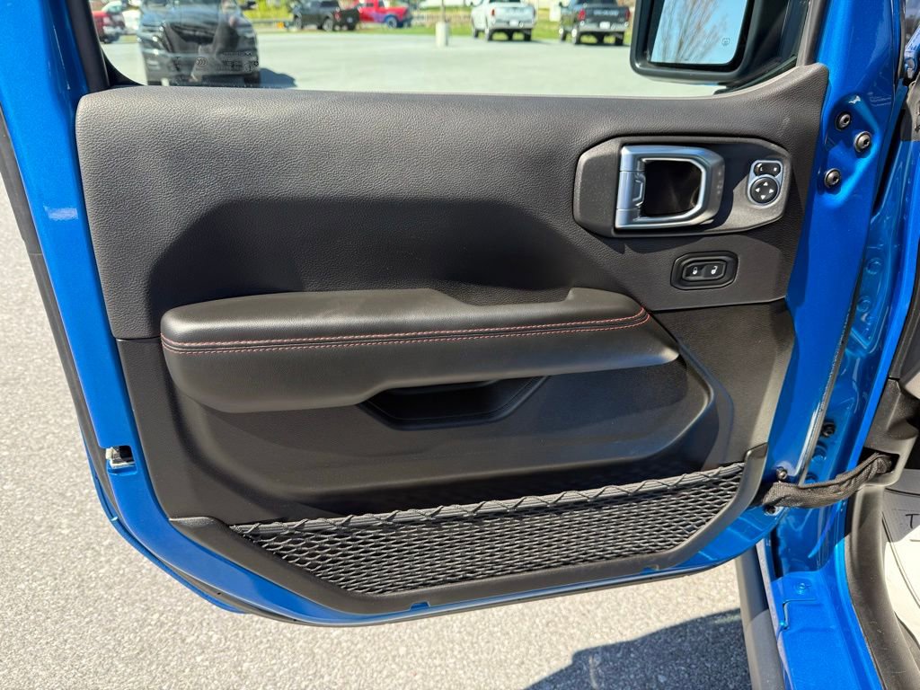 Certified 2024 Jeep Gladiator Rubicon AWD/4WD image 12