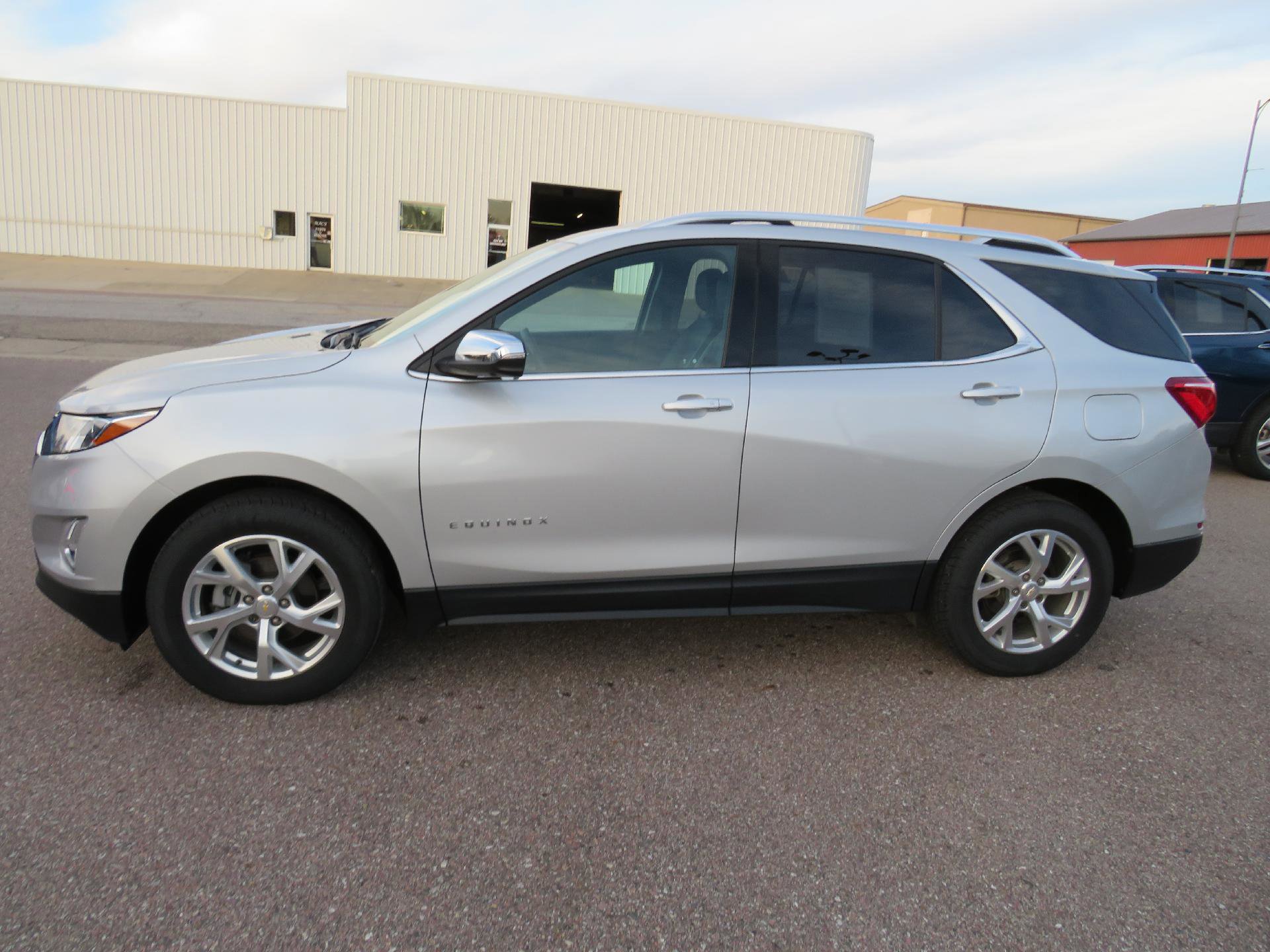 Used 2020 Chevrolet Equinox Premier image 1
