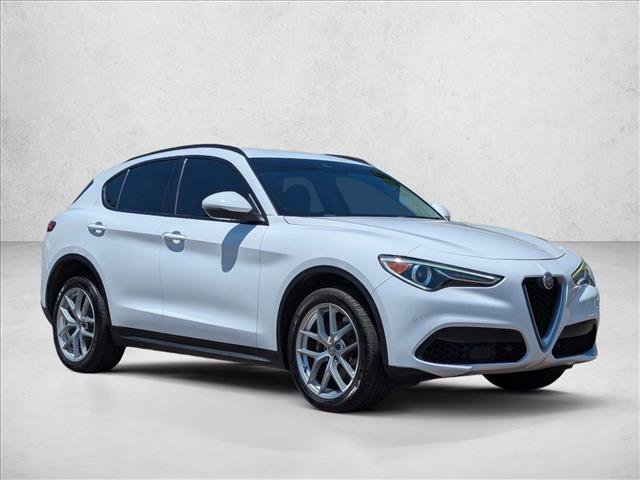 Used 2018 Alfa Romeo Stelvio Sport w/ Quick Order Package 22J Sport AWD/4WD video 3
