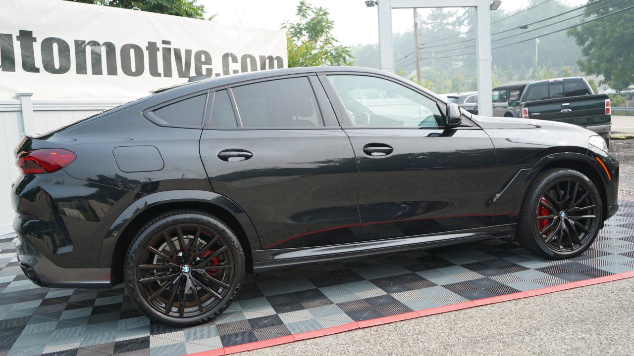 Used 2021 BMW X6 M50i w/ Executive Package AWD/4WD image 7
