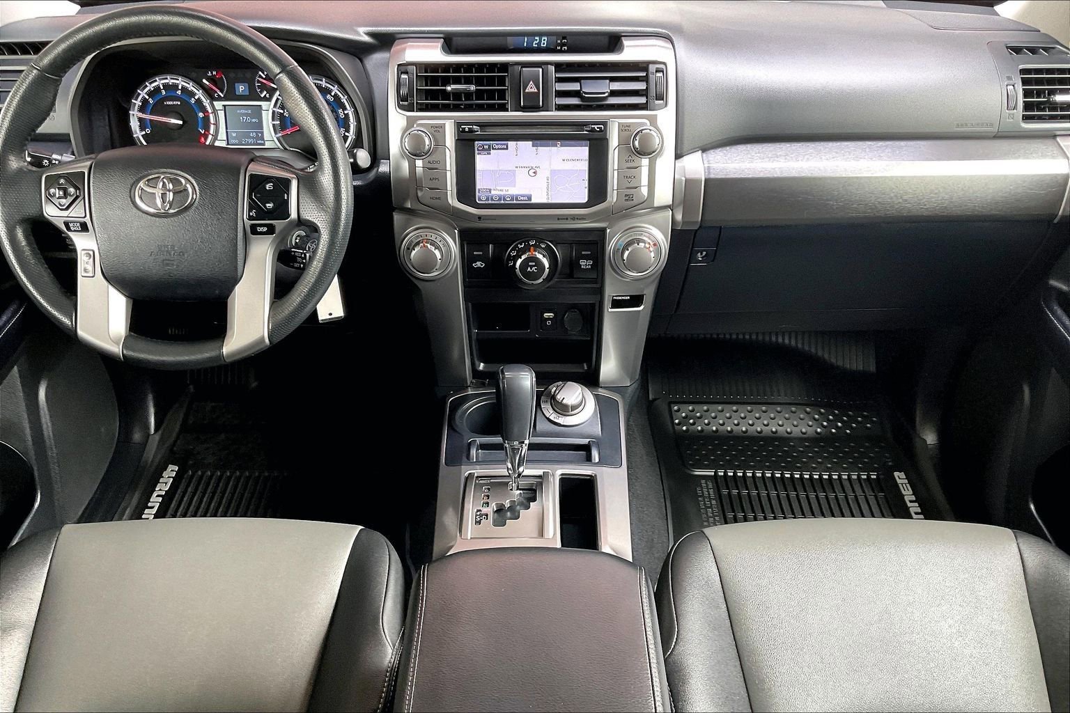 Used 2019 Toyota 4Runner SR5 Premium AWD/4WD image 7