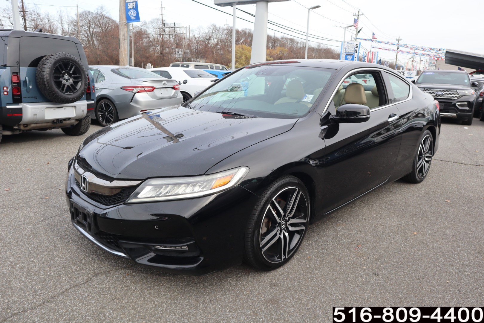 Used 2017 Honda Accord Touring image 9