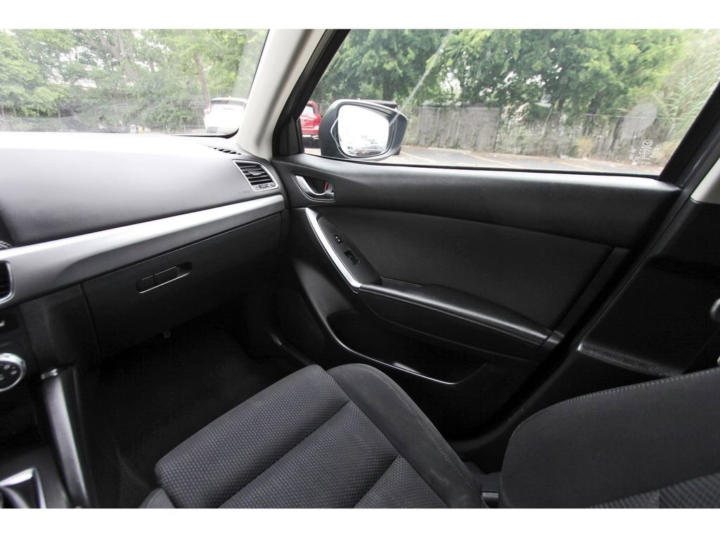 Used 2016 MAZDA CX-5 Touring FWD image 8
