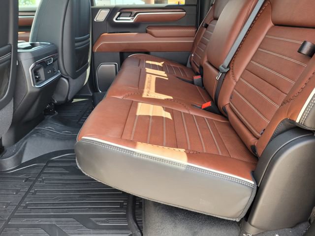 New 2026 GMC Sierra 3500 Denali Ultimate w/ LPO, Black Badging Package AWD/4WD image 25