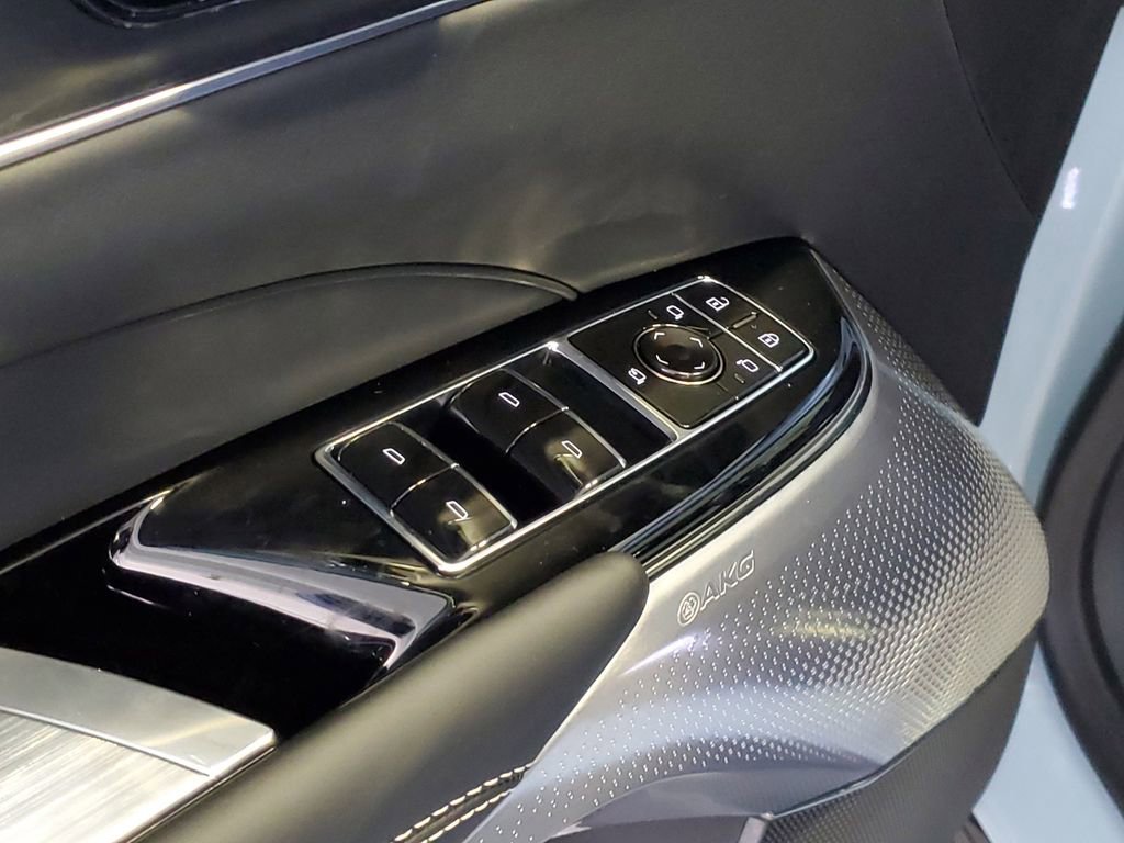 New 2026 Cadillac Lyriq V w/ Exterior Carbon Fiber Package image 15