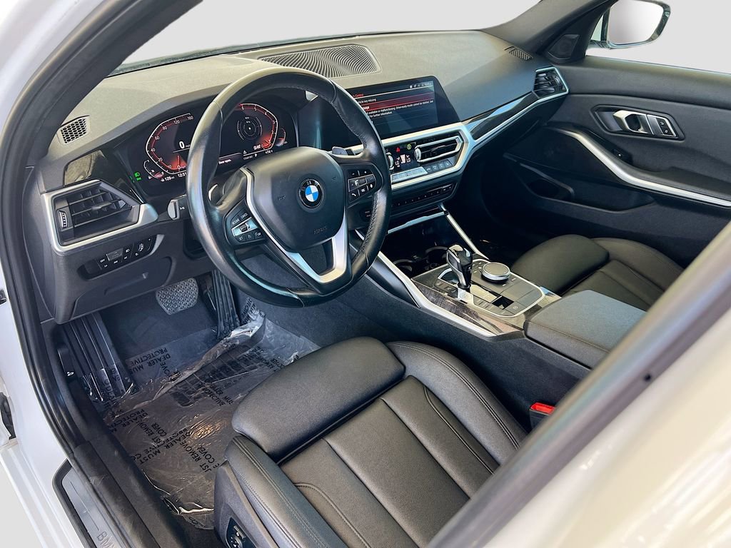 Used 2020 BMW 330i Sedan w/ Convenience Package RWD image 9