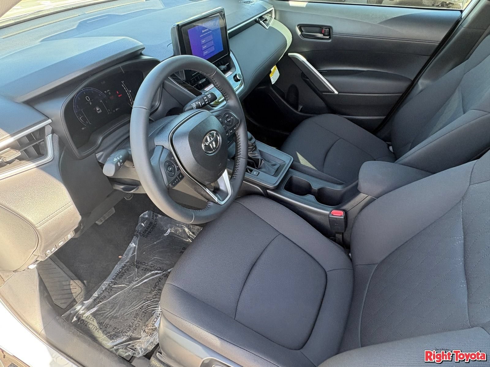 New 2026 Toyota Corolla Cross LE FWD image 19