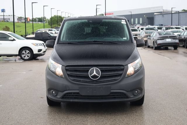 Used 2023 Mercedes-Benz Metris Passenger image 3