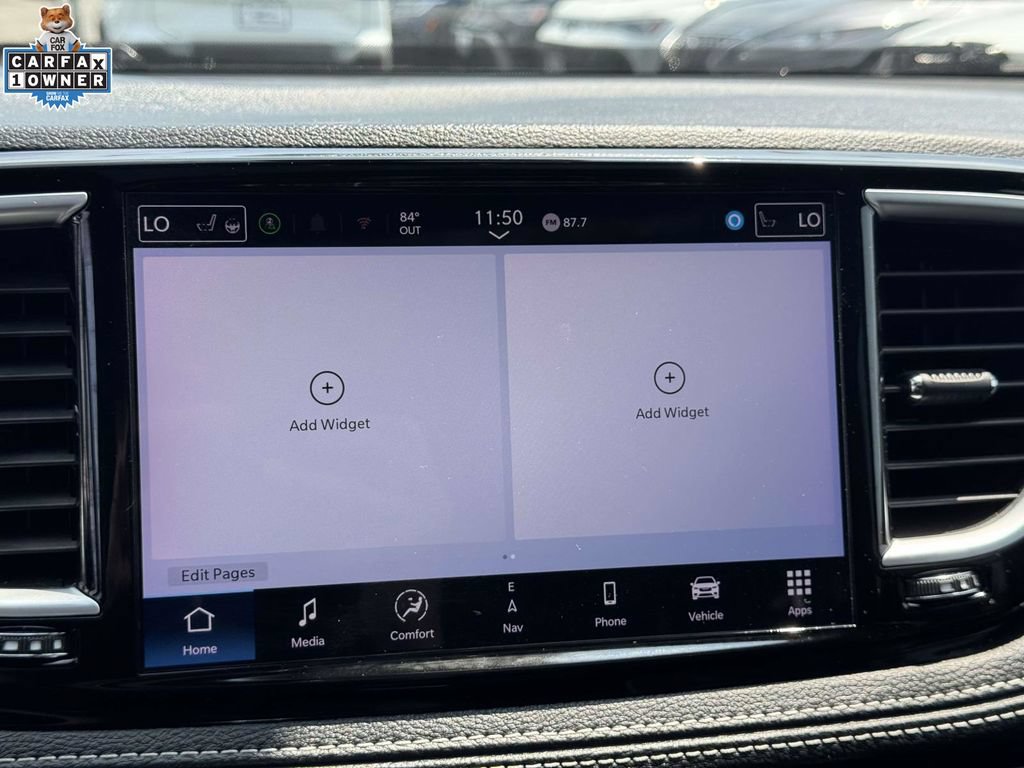 Used 2025 Chrysler Pacifica Limited FWD image 27