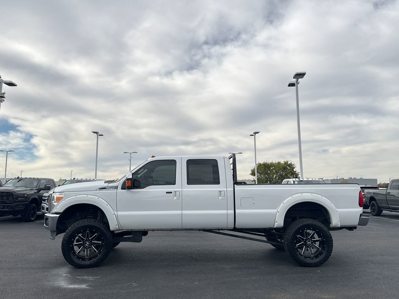 Used 2016 Ford F250 Lariat w/ Lariat Ultimate Package image 6