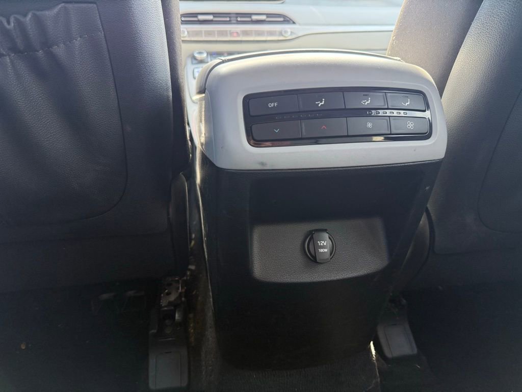 Used 2022 Hyundai Palisade SE image 23