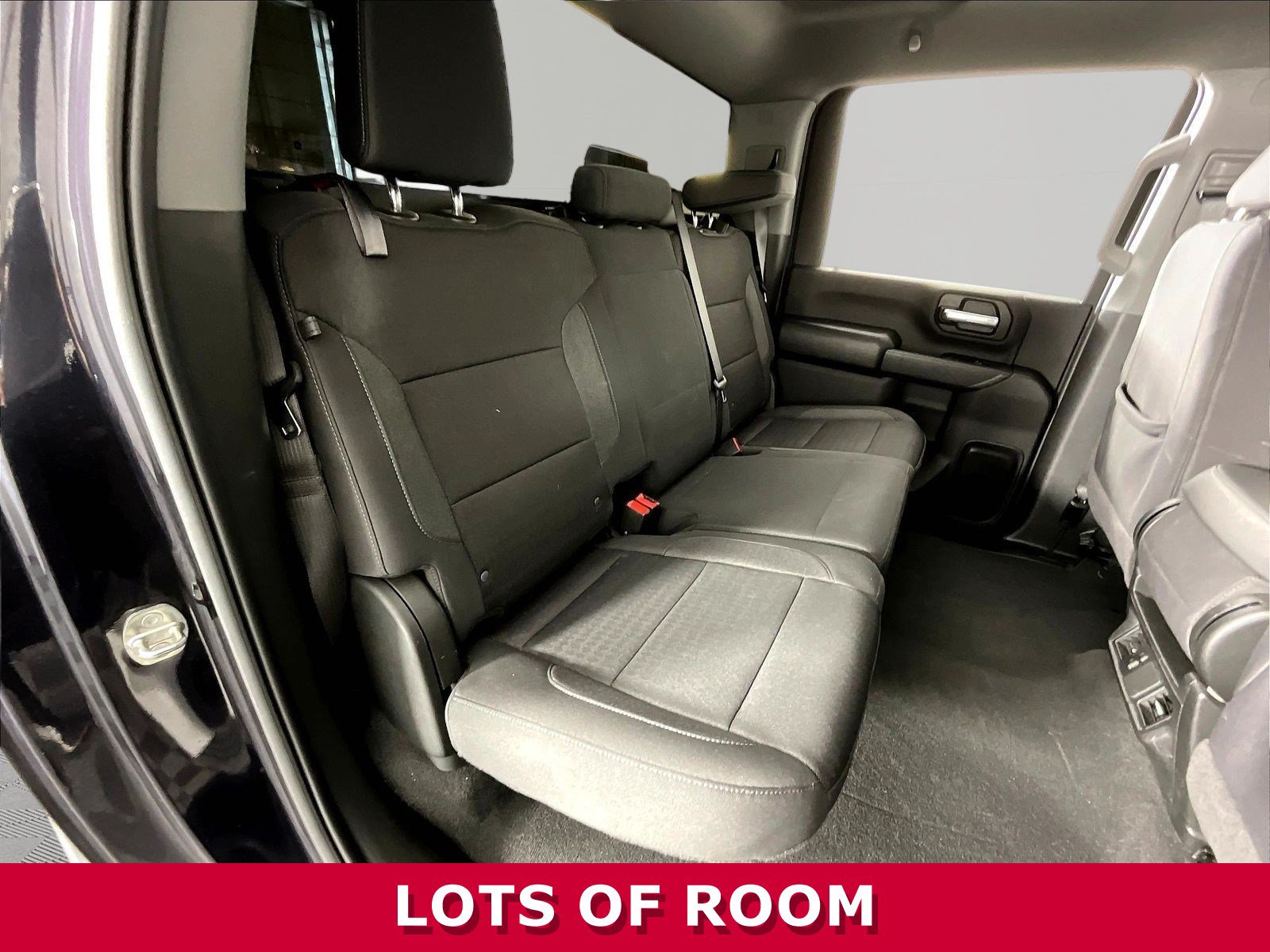 Used 2024 Chevrolet Silverado 2500 Custom w/ Custom Value Package AWD/4WD image 25