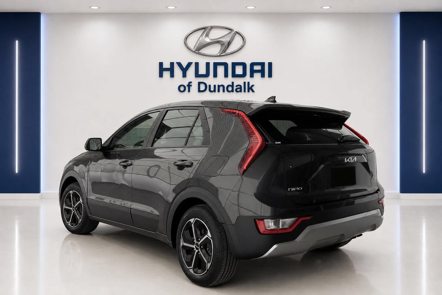 Used 2026 Kia Niro LX FWD image 2