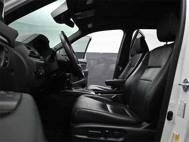 Used 2023 Honda Passport EX-L image 12