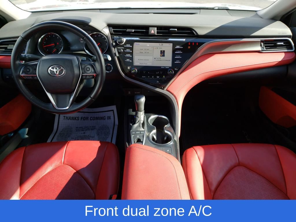 Used 2019 Toyota Camry XSE image 11
