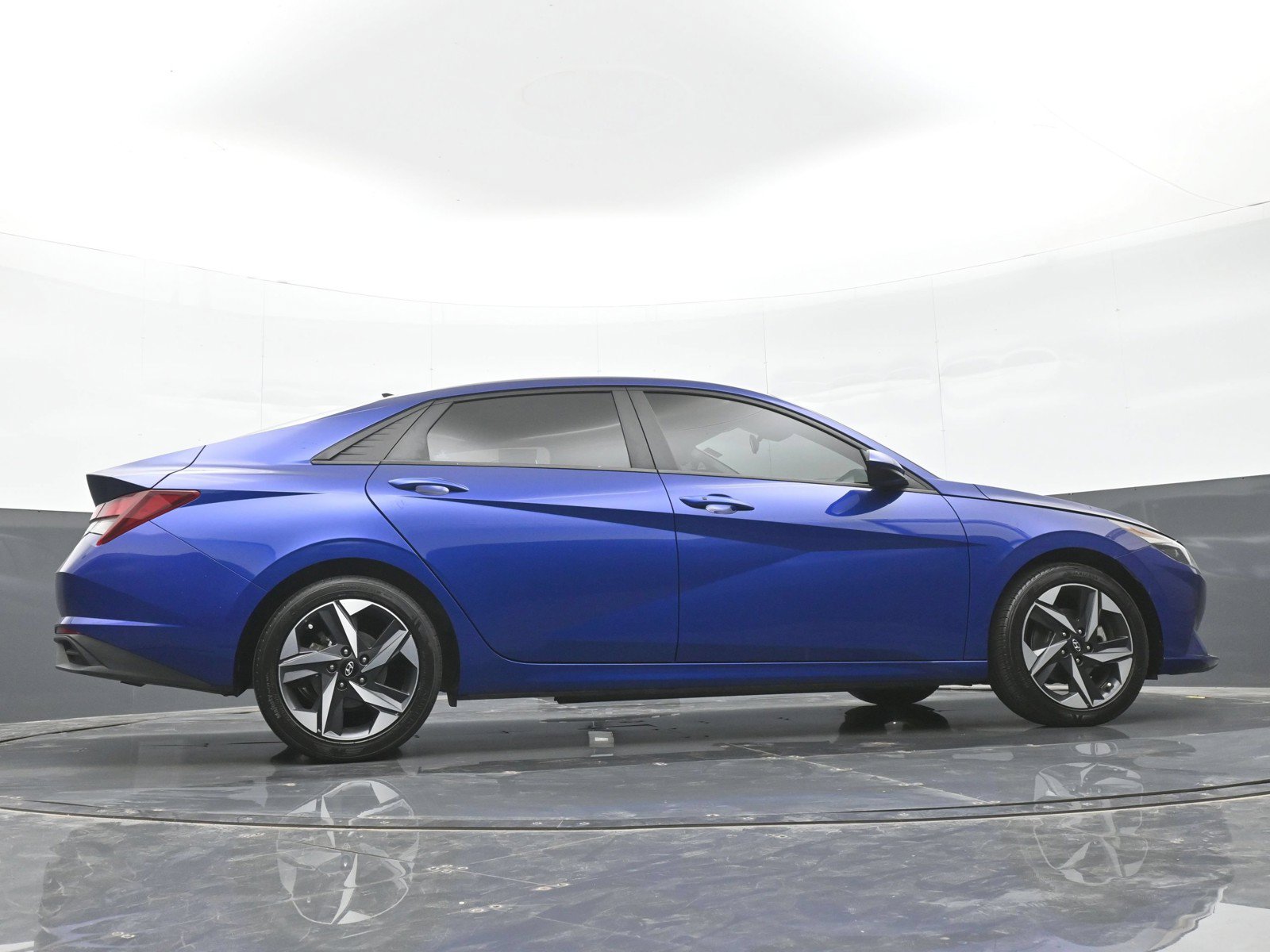 Used 2023 Hyundai Elantra SEL w/ Convenience Package FWD image 40