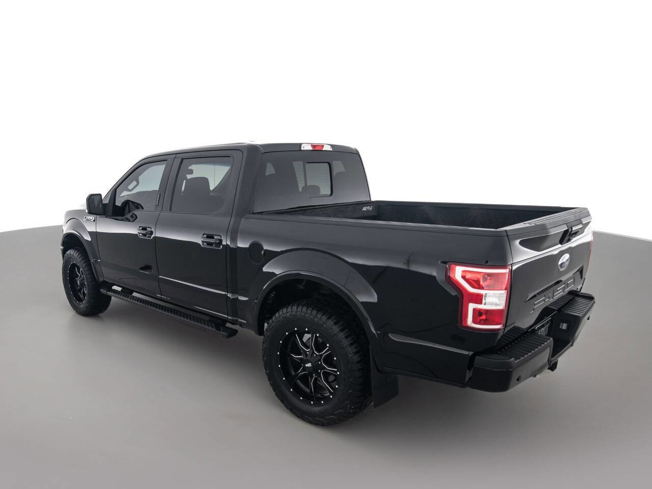 Used 2018 Ford F150 XLT w/ Equipment Group 302A Luxury image 7