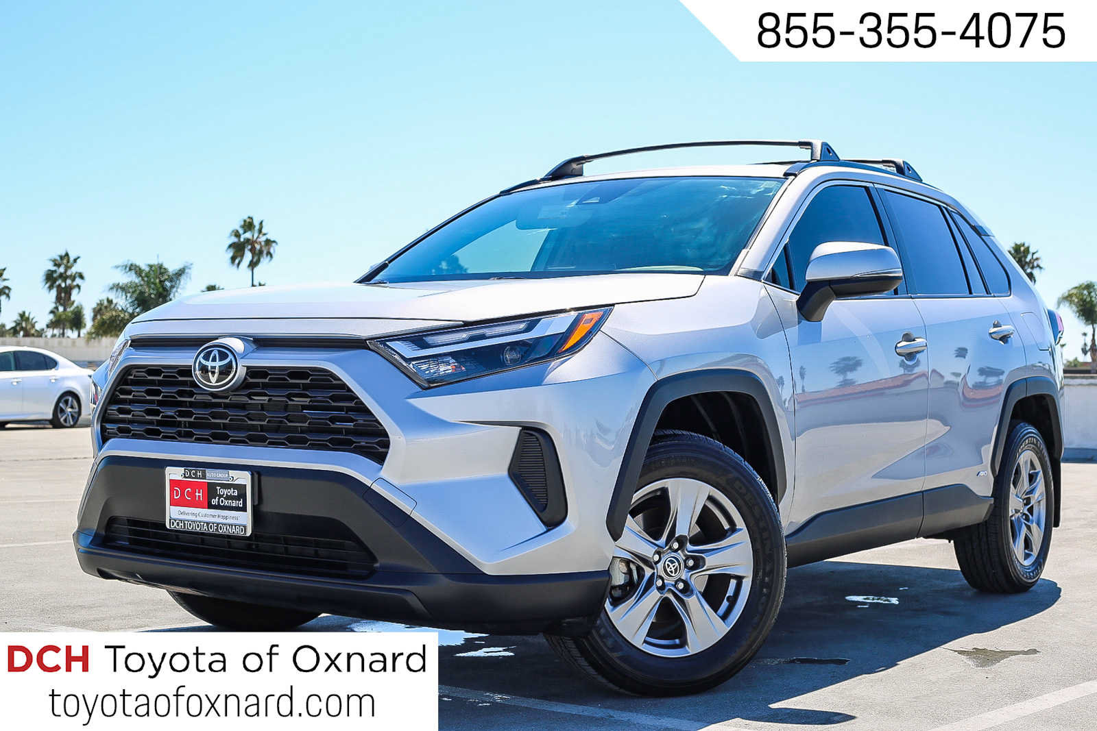 Used 2025 Toyota RAV4 LE AWD/4WD image 1