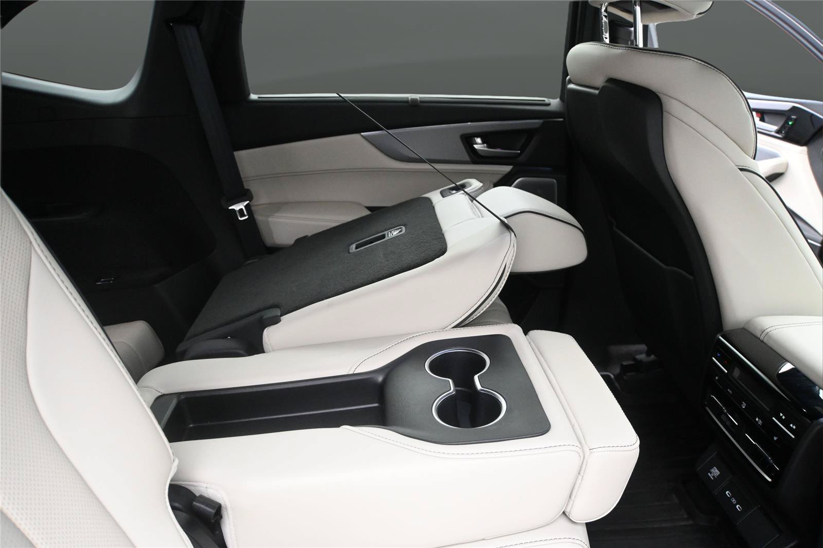 Certified 2025 Acura MDX A-Spec AWD/4WD image 27