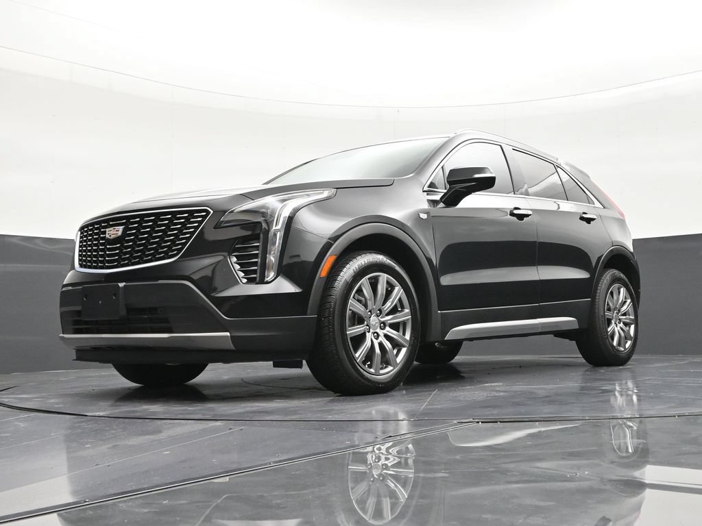 Used 2022 Cadillac XT4 Premium Luxury w/ Safety Alert Package AWD/4WD image 20