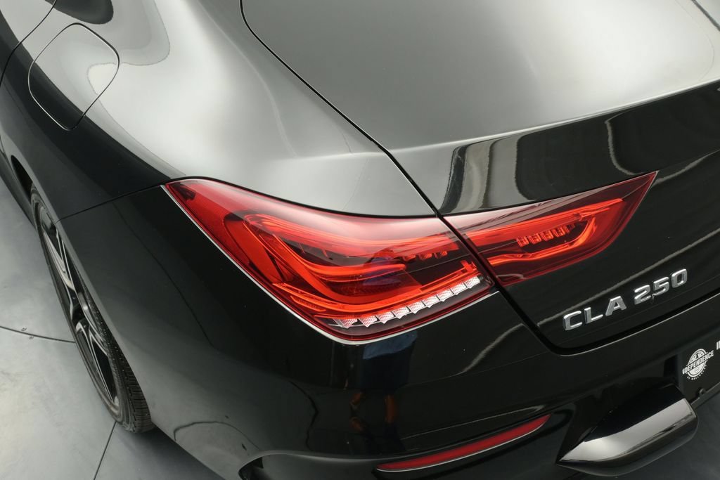 Used 2023 Mercedes-Benz CLA 250 4MATIC image 14