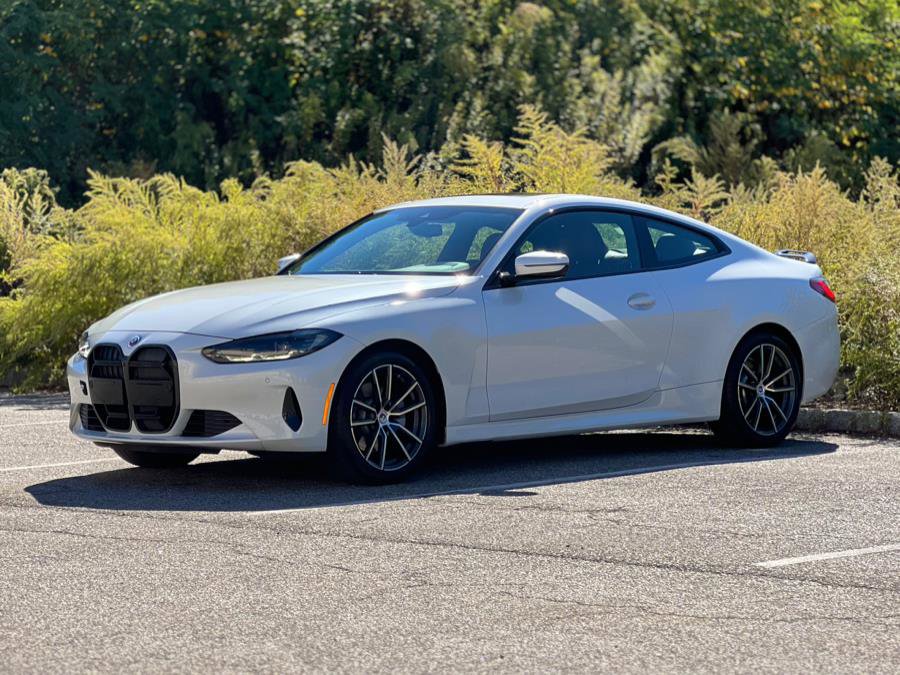 Used 2022 BMW 430i xDrive Coupe w/ Convenience Package image 4