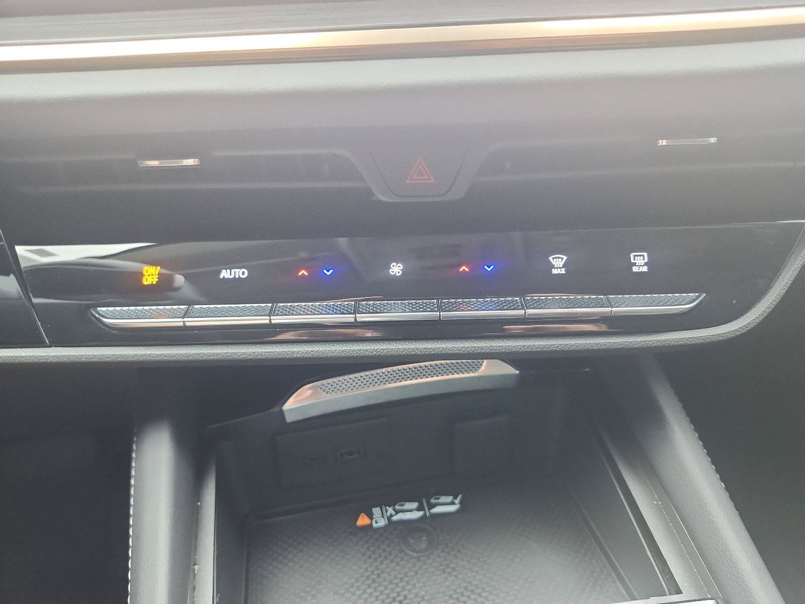 Certified 2025 Buick Envision Avenir AWD/4WD image 20