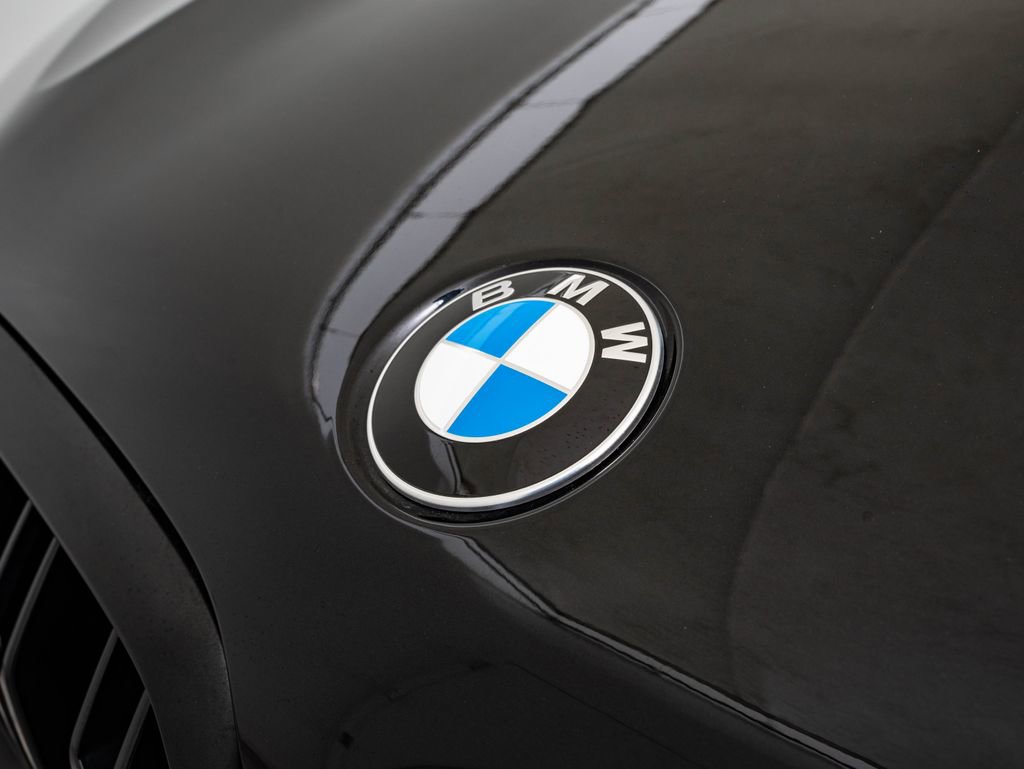 Used 2026 BMW X6 M60i AWD/4WD image 3
