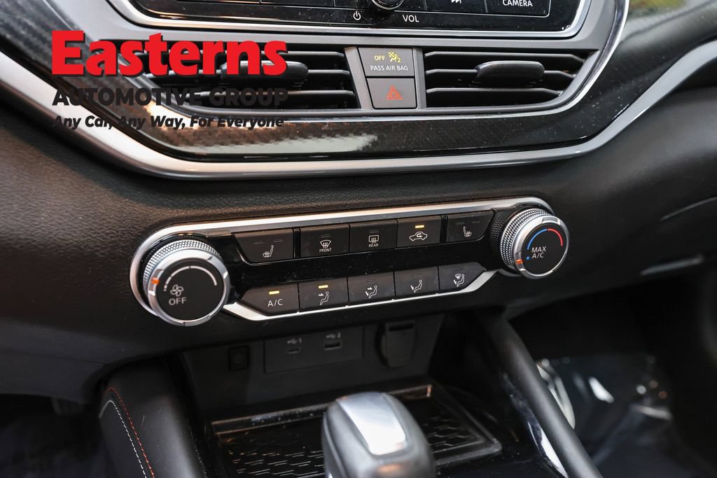 Used 2023 Nissan Altima 2.5 SR w/ SR Premium Package AWD/4WD image 20