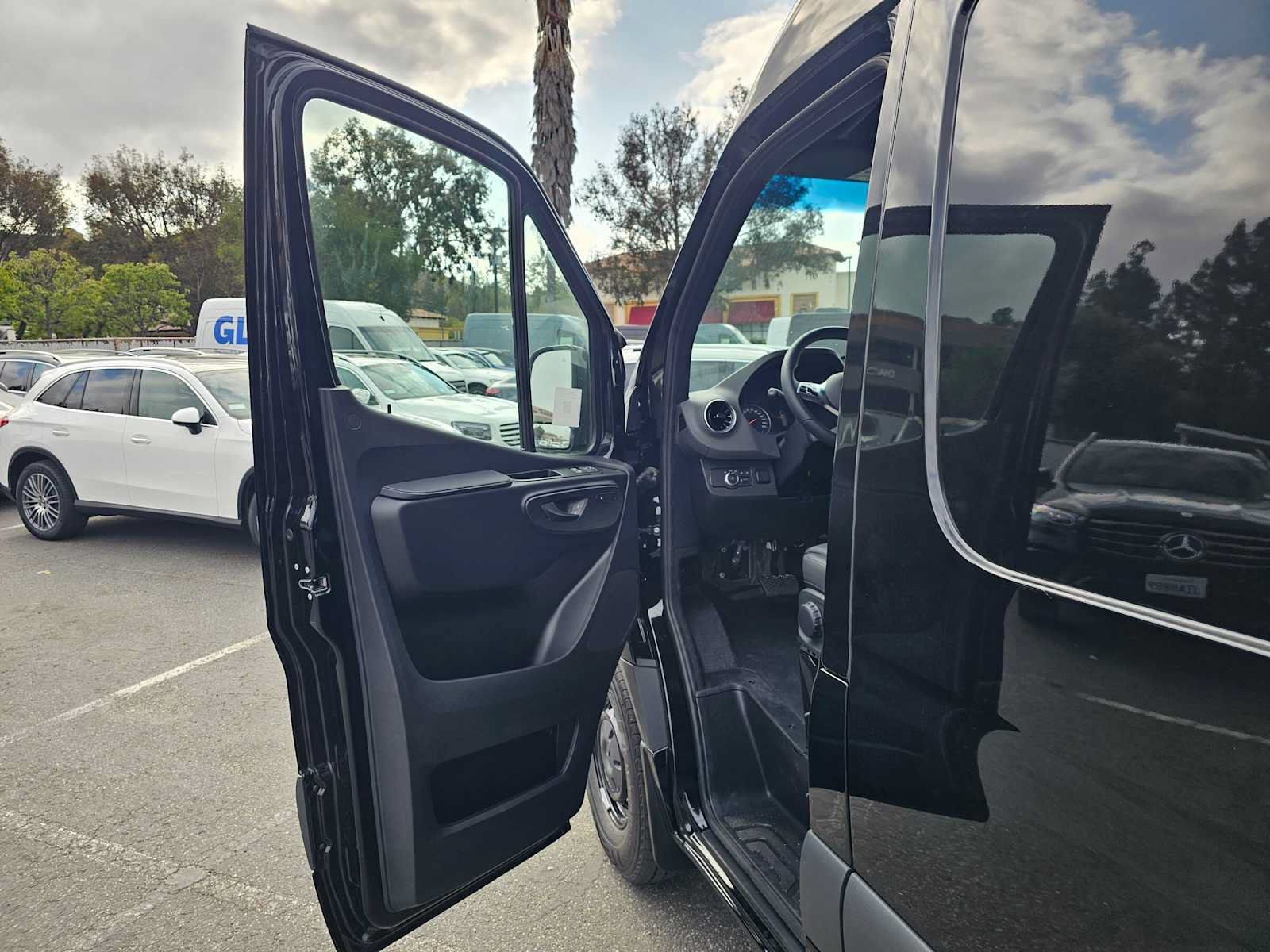 New 2026 Mercedes-Benz Sprinter 2500 image 18