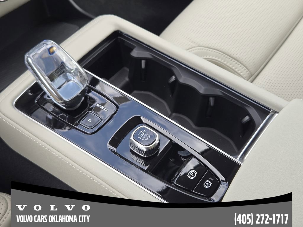 New 2026 Volvo XC90 T8 Ultra w/ Lounge Package image 19