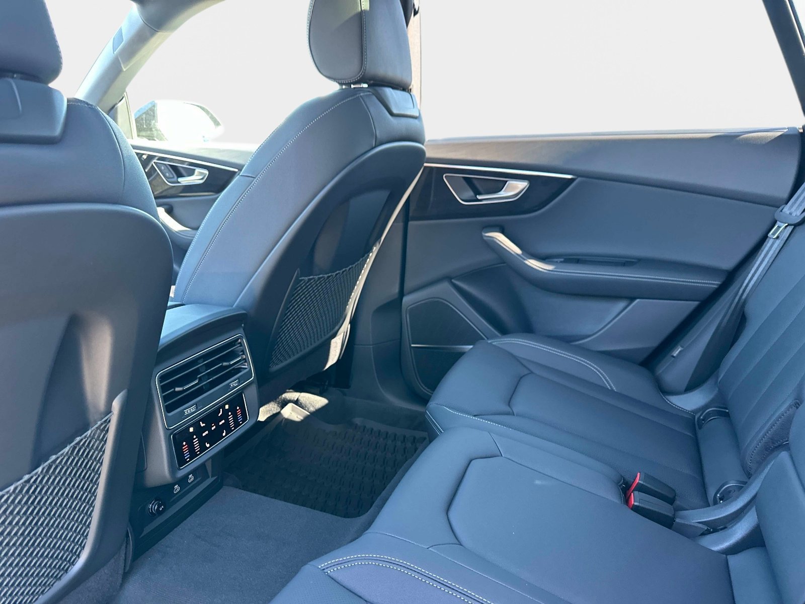 New 2026 Audi Q8 Premium Plus AWD/4WD image 15