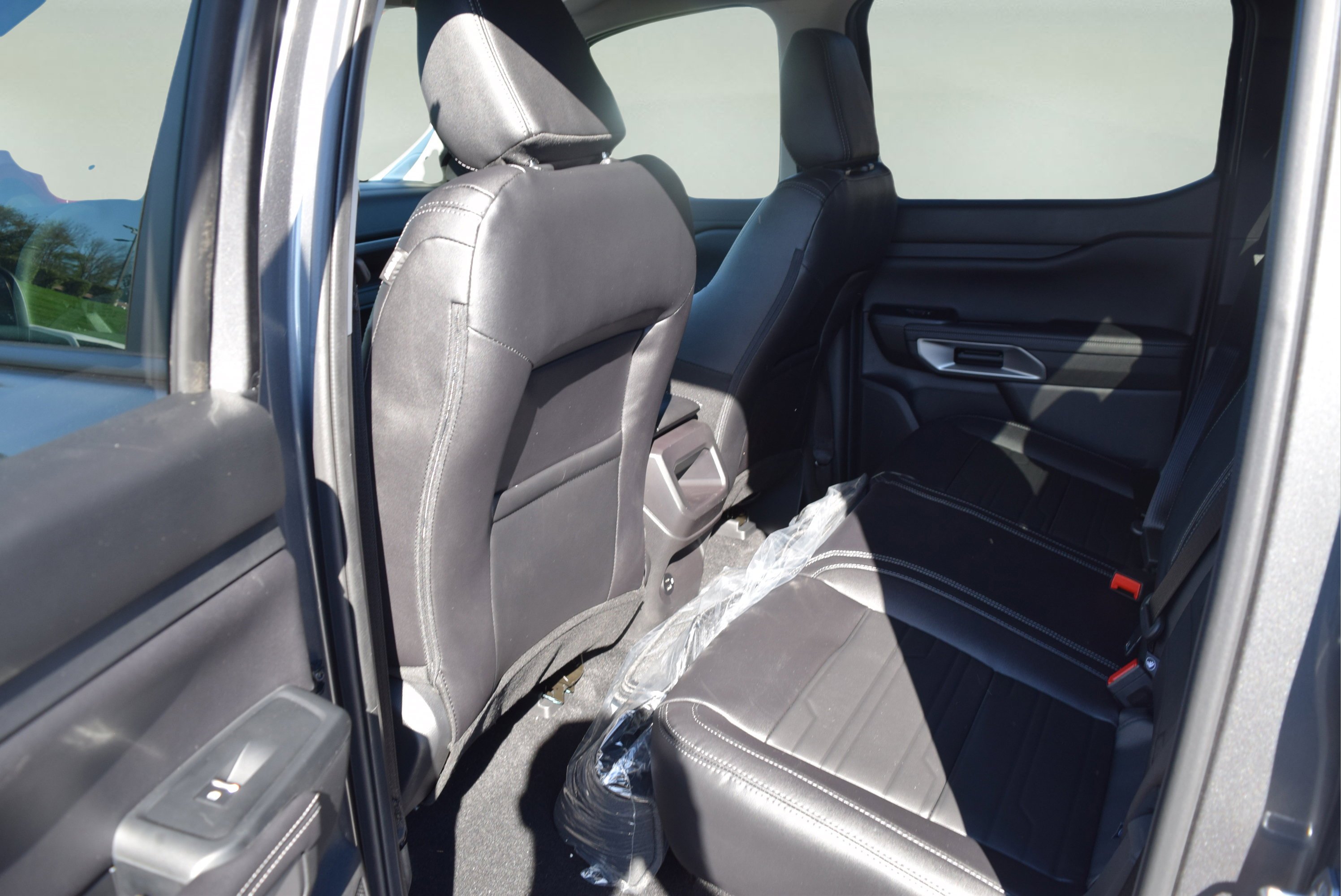 Used 2025 Ford Ranger Lariat image 5