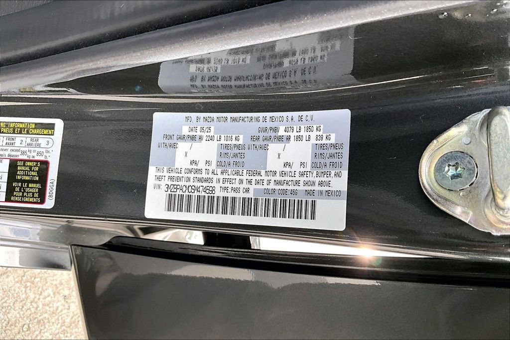 Certified 2025 MAZDA MAZDA3 s FWD image 16