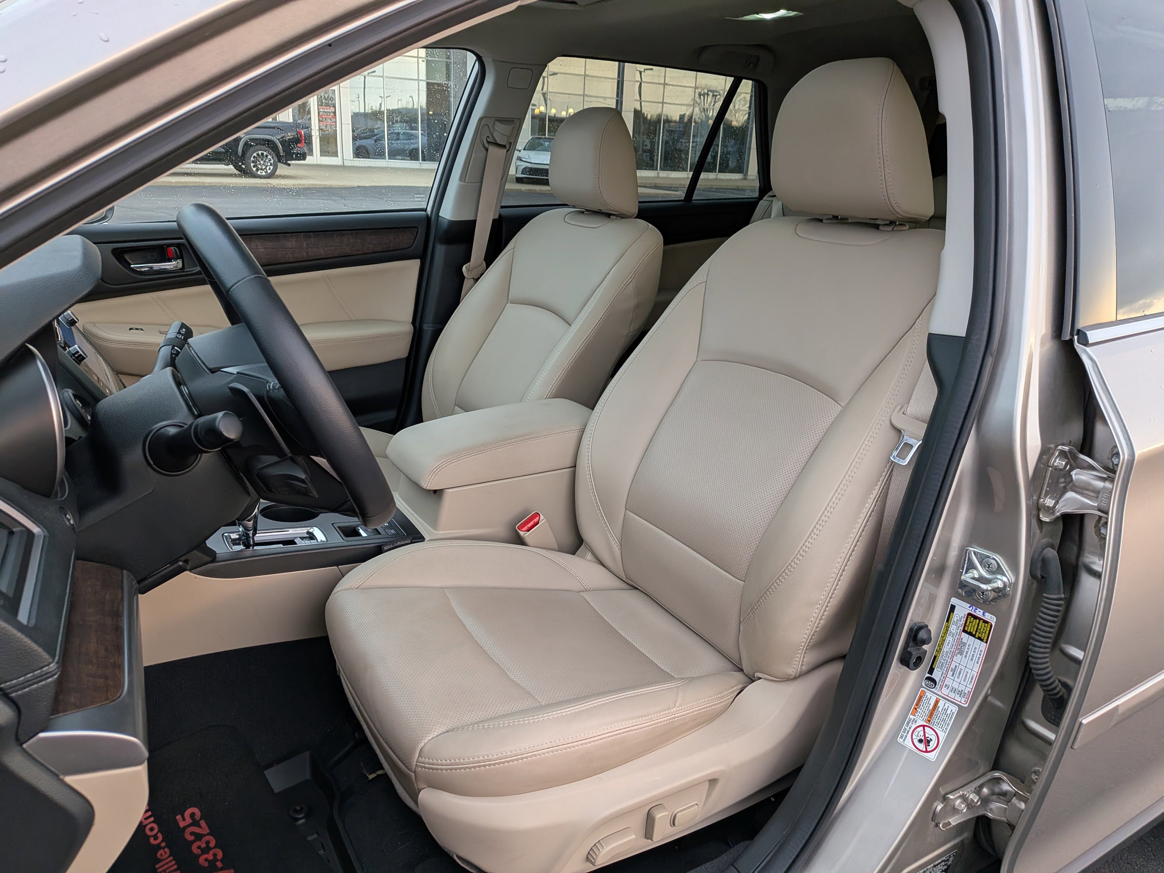 Used 2019 Subaru Outback 2.5i Limited w/ Popular Package #2 image 13