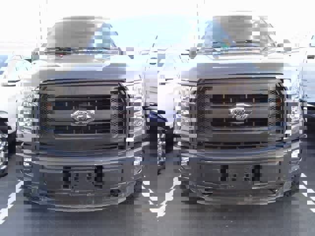 Used 2016 Ford F150 XL w/ Equipment Group 101A Mid image 2