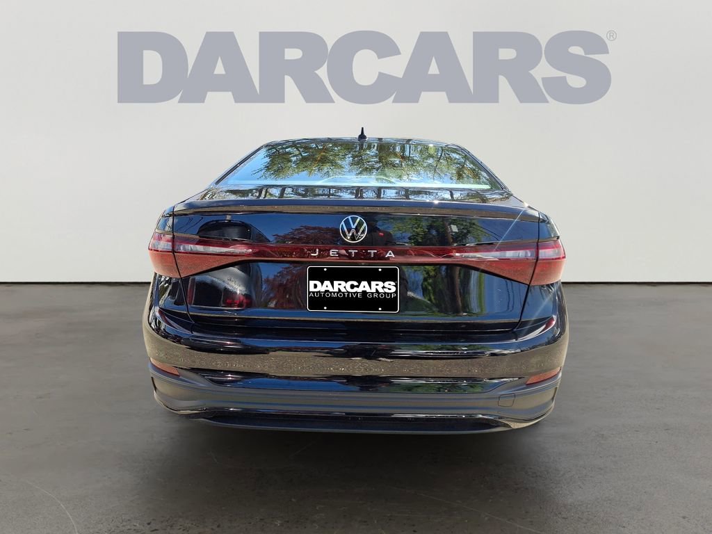 Used 2025 Volkswagen Jetta Sport FWD image 5