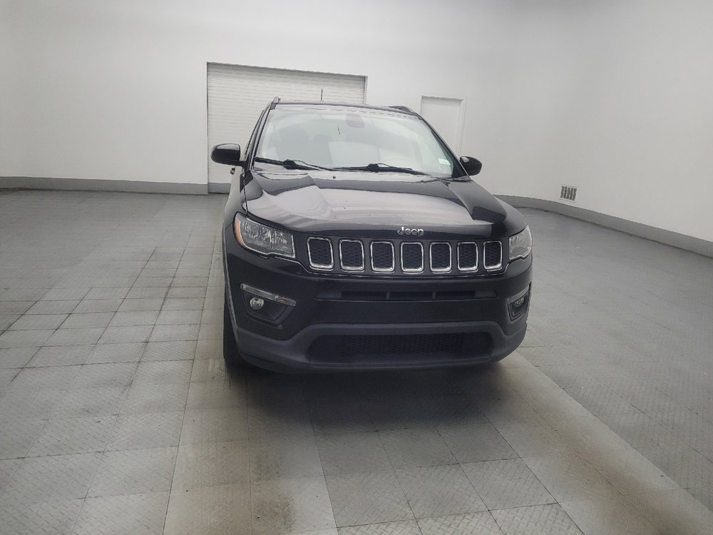 Used 2017 Jeep Compass Latitude w/ Popular Equipment Group AWD/4WD image 14
