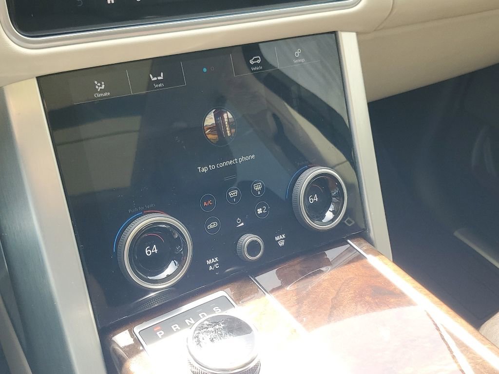 Used 2018 Land Rover Range Rover Supercharged AWD/4WD image 23