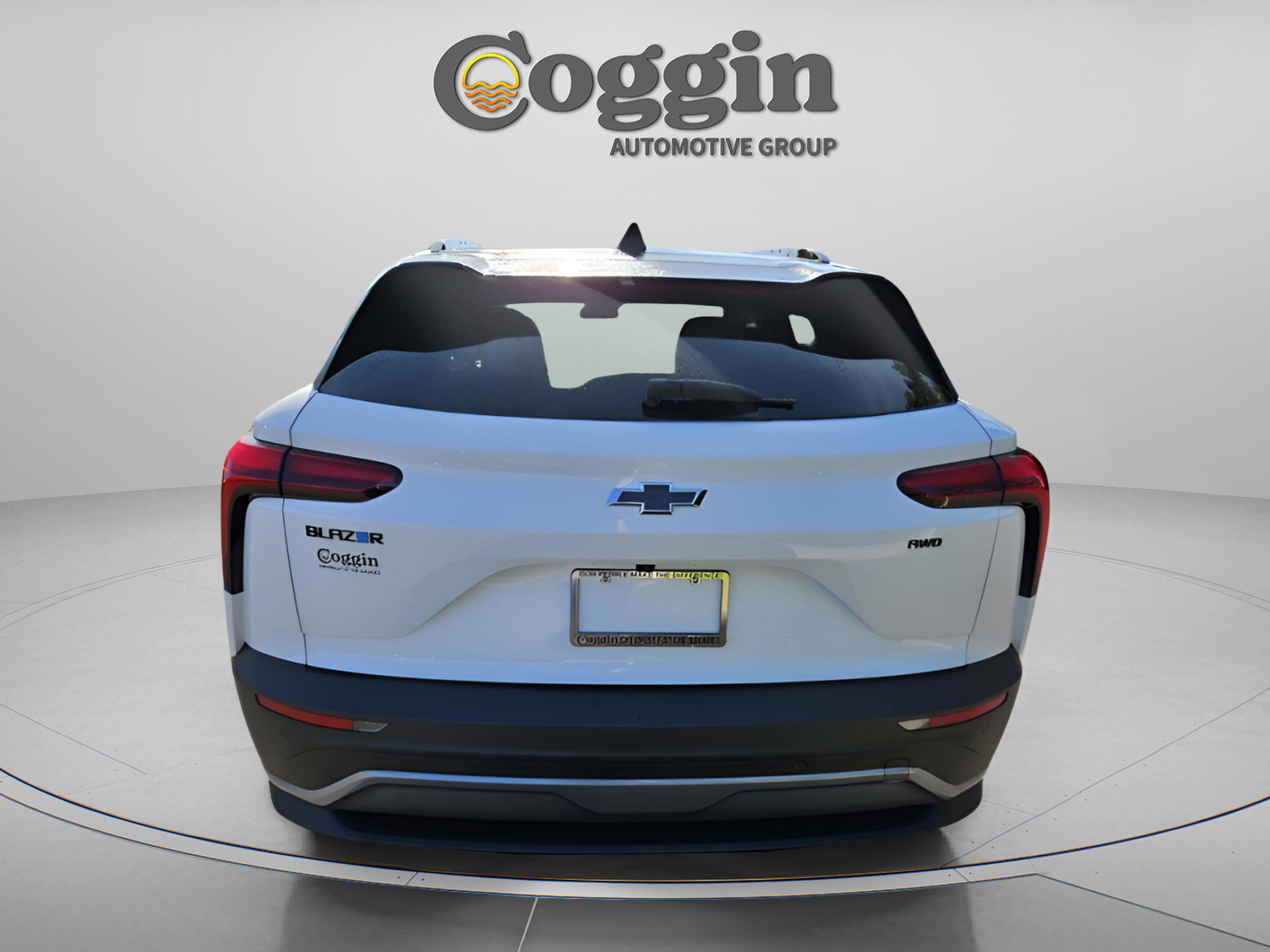 New 2025 Chevrolet Blazer EV LT w/ Midnight/Sport Edition image 4