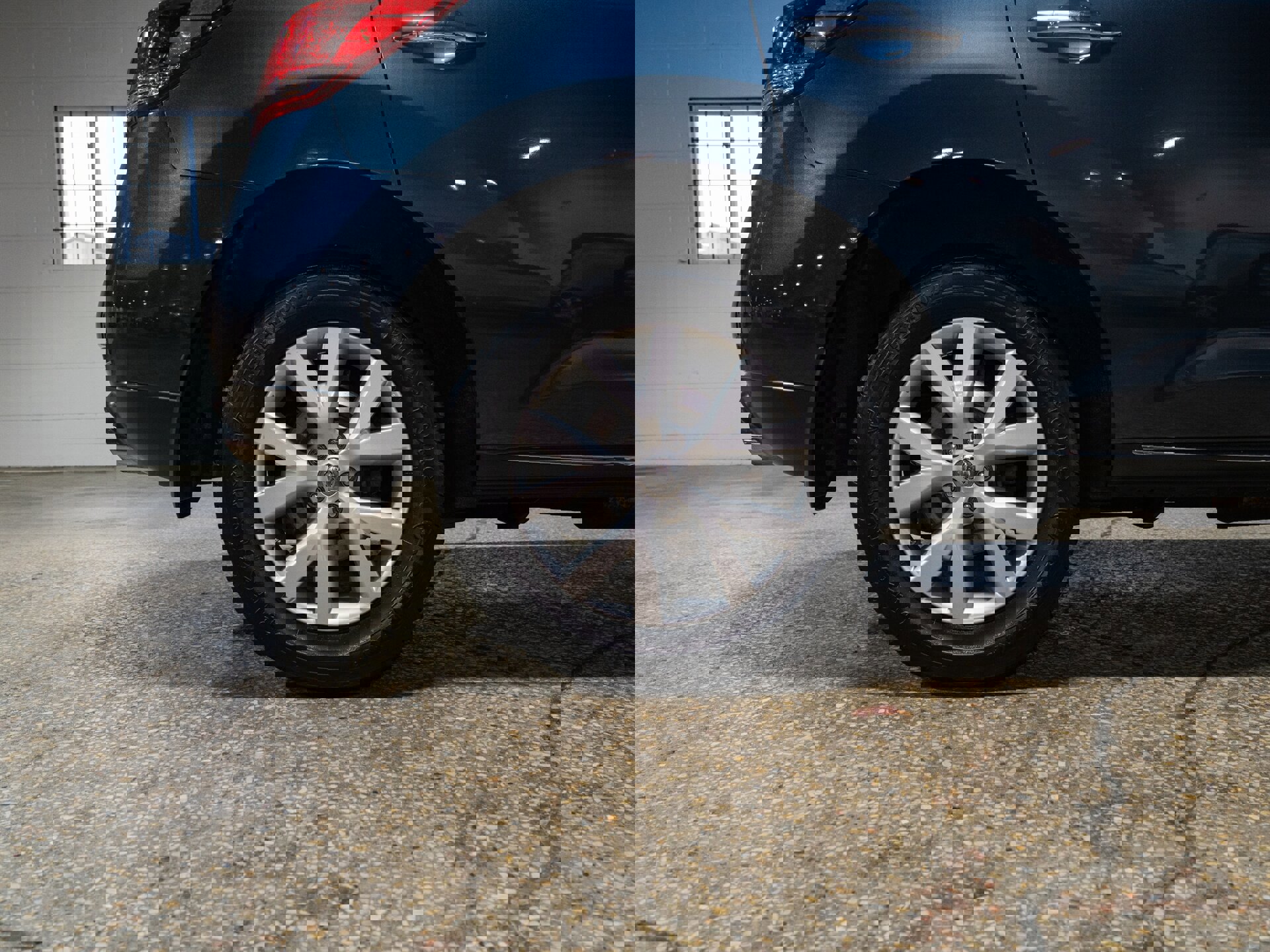 Used 2014 Nissan Murano SV w/ Value Package image 10