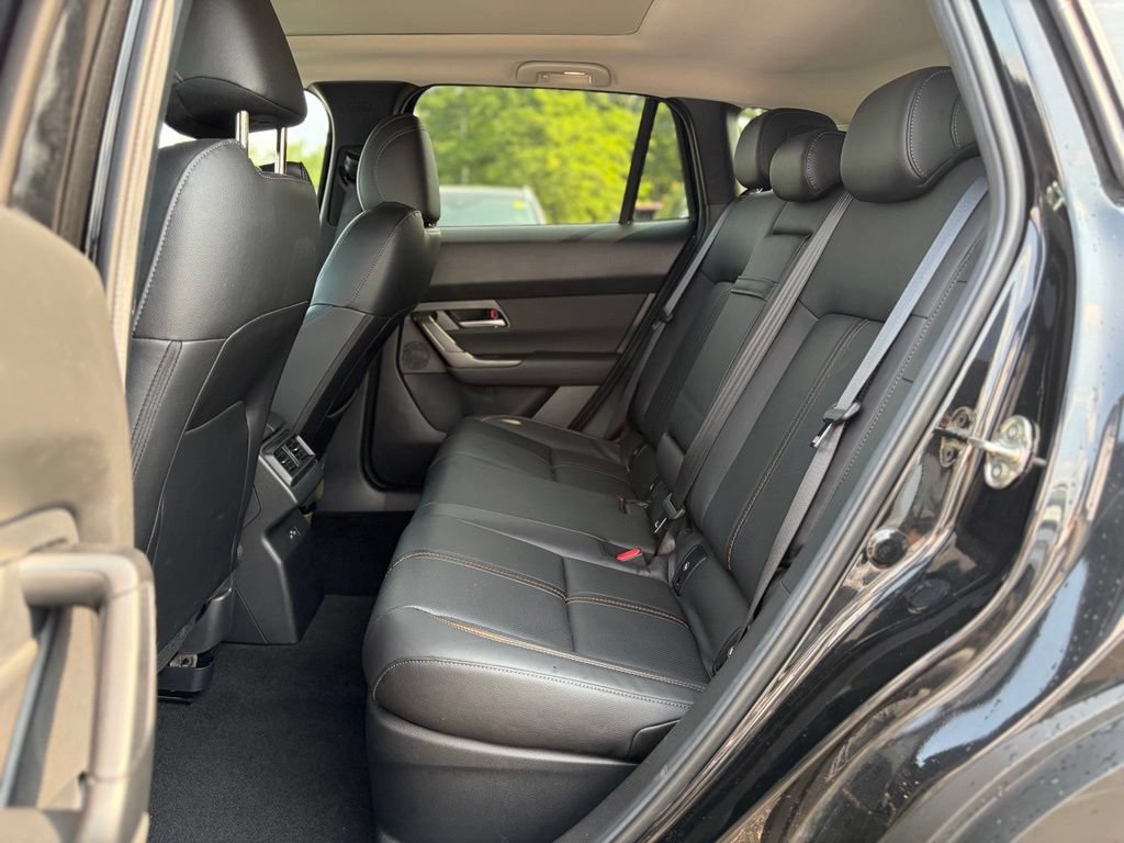 Used 2025 MAZDA CX-50 AWD 2.5 Hybrid w/ Premium Pkg image 17