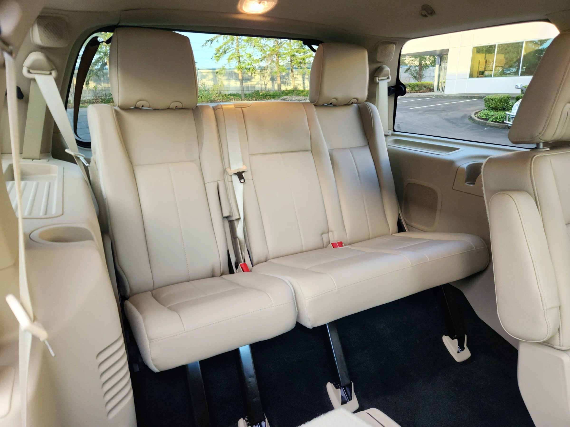 Used 2017 Ford Expedition Limited image 20