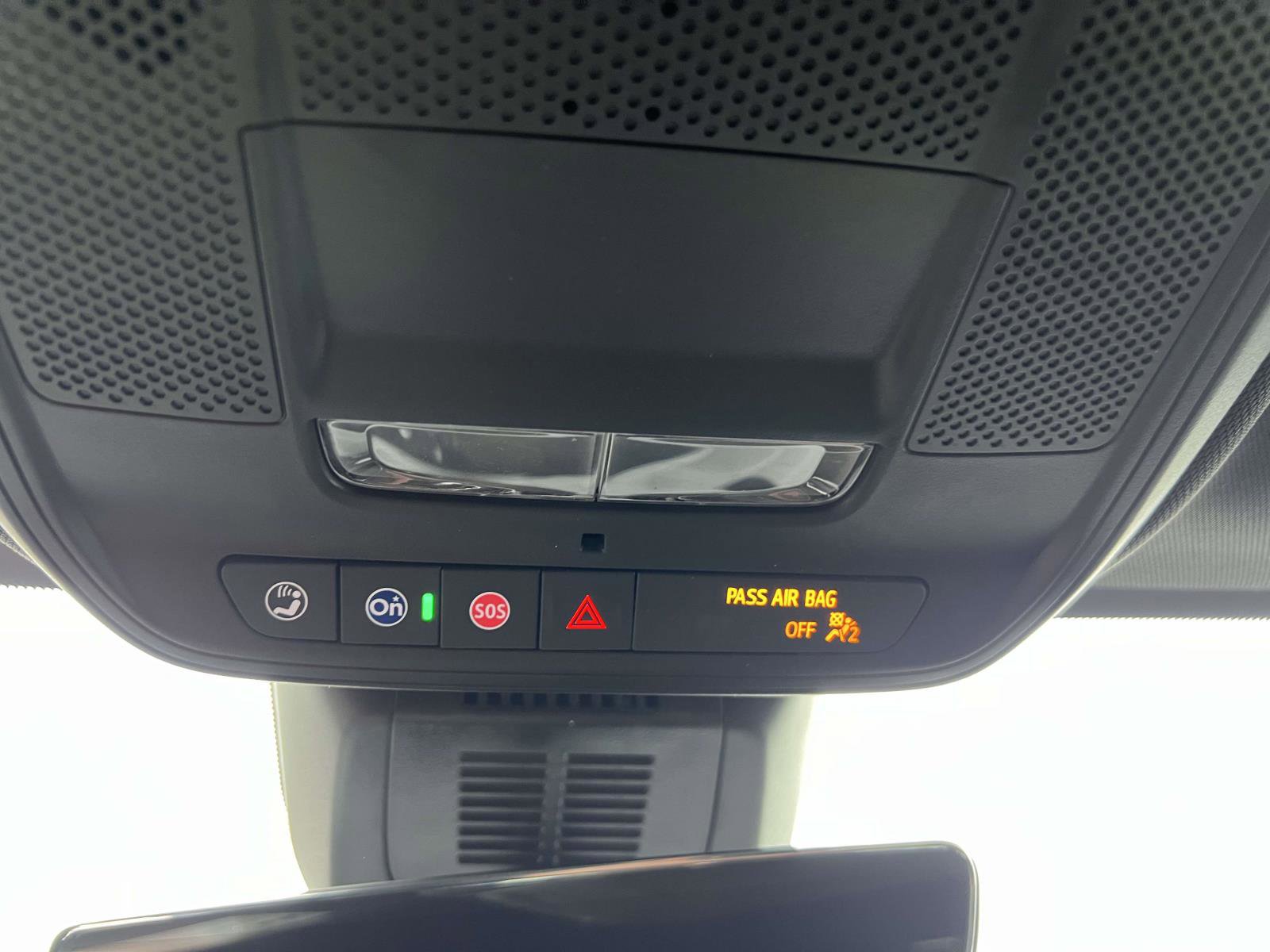 Certified 2025 Chevrolet Equinox LT w/ Safety and Technology Package image 32