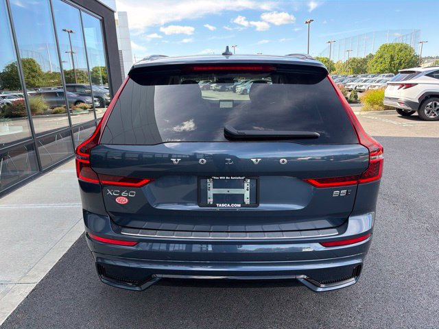New 2027 Volvo XC60 B5 Ultra AWD/4WD image 4