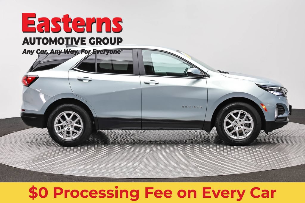 Used 2022 Chevrolet Equinox LT FWD image 4