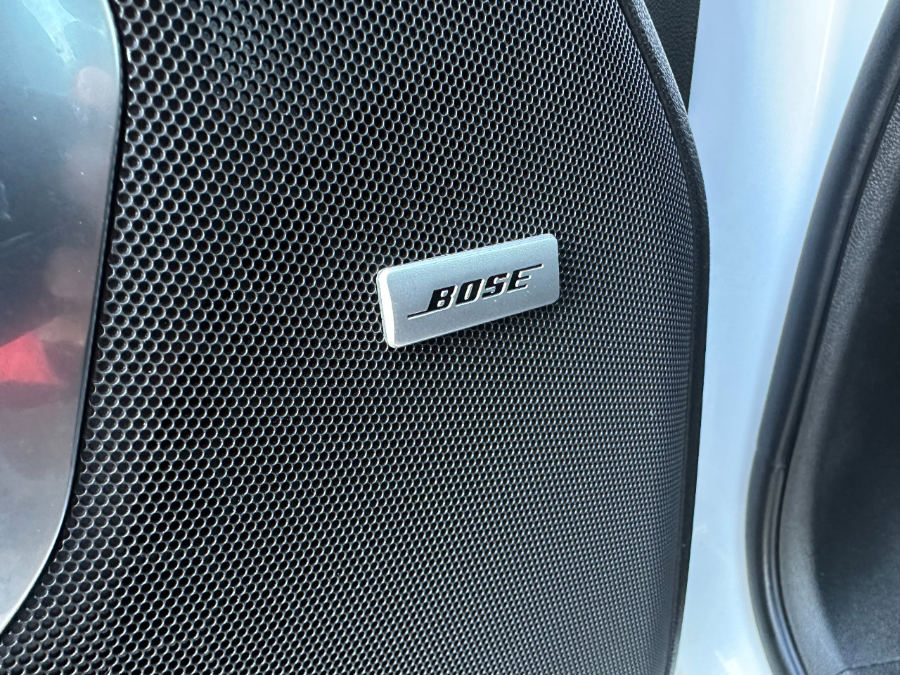 Used 2022 GMC Yukon XL AT4 image 11