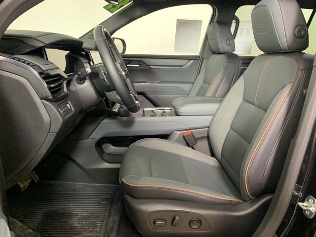 Used 2025 GMC Acadia AT4 image 14