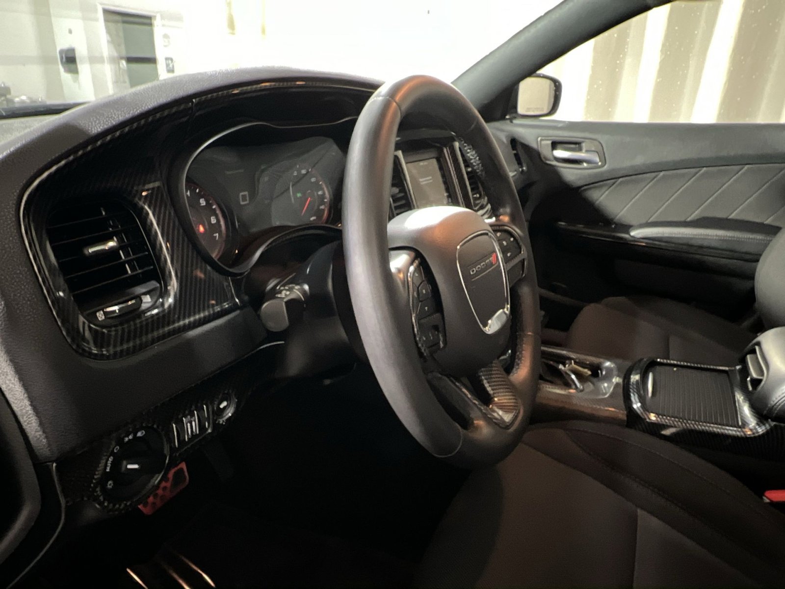 Used 2022 Dodge Charger SXT w/ Blacktop Package RWD image 26