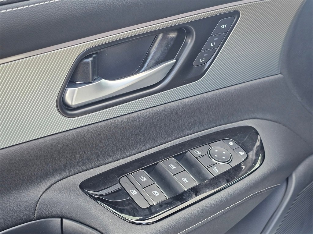 New 2025 Nissan Murano SL image 32